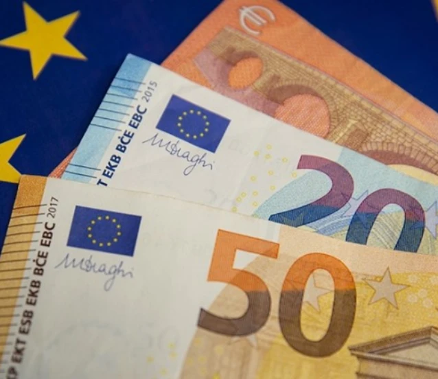 Euro Bölgesi’nde enflasyon beklentisi yükseldi