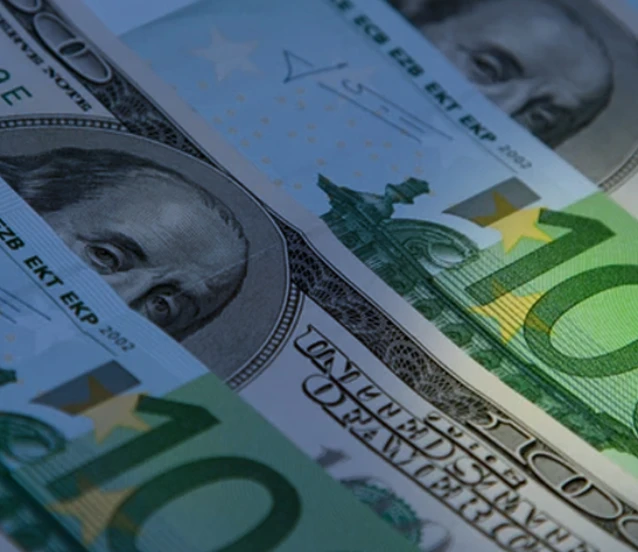 Euro, doları tahtından edebilir mi? Uzmanlar değerlendirdi