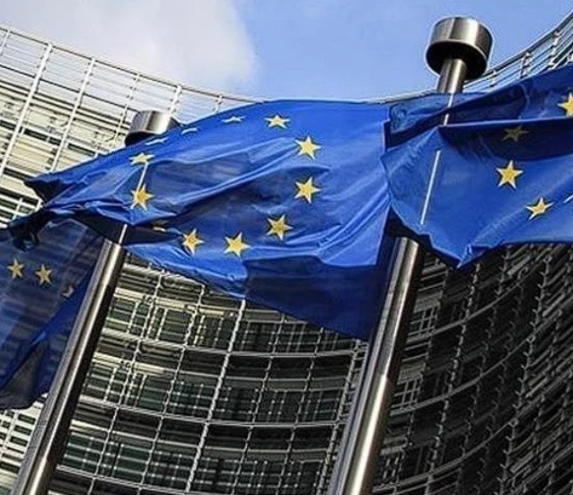 Eurobond önerisi Berlin’i böldü: Mali disiplin ve transfer birliği kaygısı