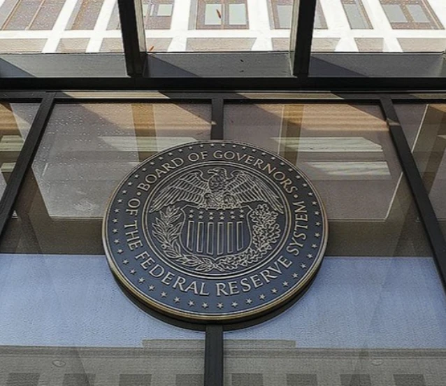 Fed’de faiz tartışması: Miran 150 baz puan çağrısını geri çekti