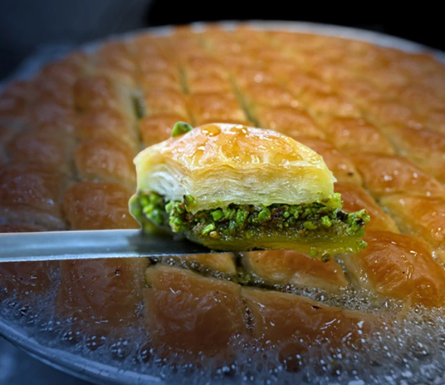 Gaziantepli baklavacılardan bayram mesaisi: Üretim günde 80 tona yaklaştı