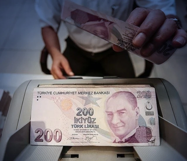 Gençlerin istihdamı için 'İşe İlk Adım Programı': Ücret ve prim desteği geliyor