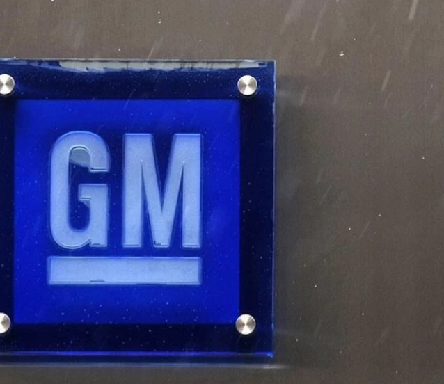 GM elektrikli araç üretimini küçültüyor: Binlerce çalışan işten çıkarılıyor