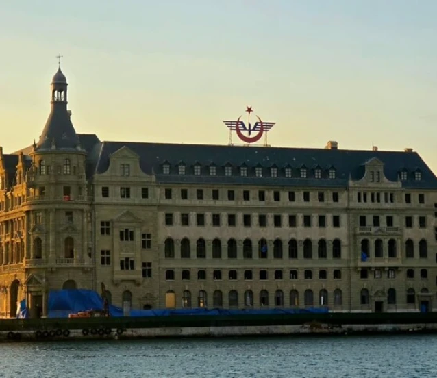 Haydarpaşa Garı kentin silüetinde yeniden göründü