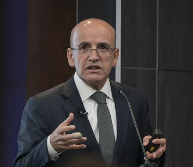 Hazine ve Maliye Bakanı Şimşek Londra'da yatırımcılarla buluşacak
