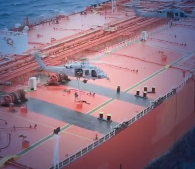 Hint-Pasifik'te deniz operasyonu: ABD gemiye baskın düzenledi