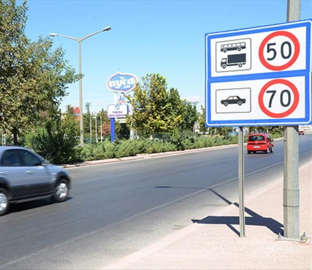 Hız sınırlarına yeni ayar! Resmi Gazete'de yayımlandı