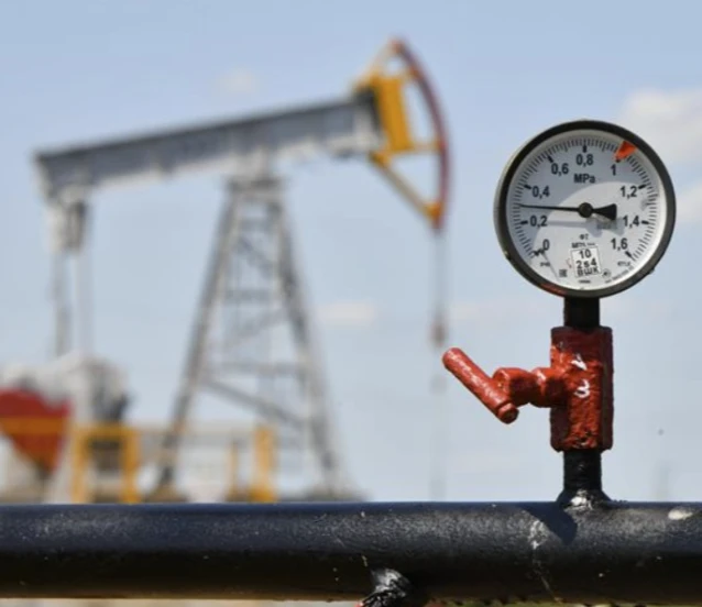 Hürmüz Boğazı etkisi büyüyor: Orta Doğu’da petrol üretimi sert düştü