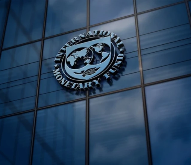 IMF'den petrol fiyatı uyarısı: Yüzde 10'luk artış, enflasyonu 40 baz puan artırır