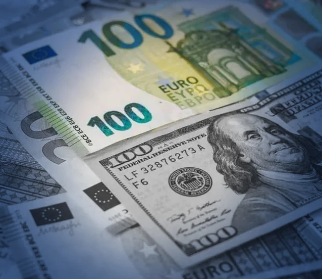 ING'den euro/dolar tahmini: Piyasalar faiz artışını aşırı fiyatlıyor