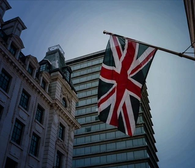 İngiltere'den yaptırımları sıkılaştırma mesajı: Rus petrolü ve gazına baskı