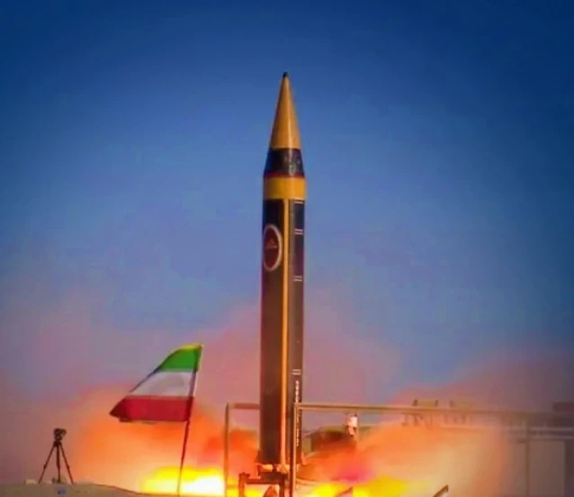 İran Devrim Muhafızları'ndan 'kırmızı çizgi' uyarısı: Cevabımız bölgenin ötesine geçer