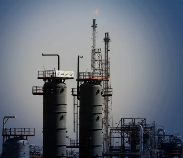 İran'da enerji tesisleri hedefte: Şiraz petrokimya kompleksi saldırıya uğradı