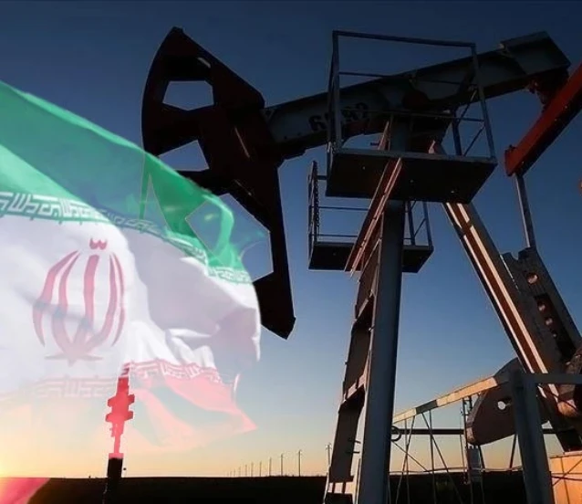 İran'dan yeni petrol hamlesi: 1.44 milyar dolarlık ihracat