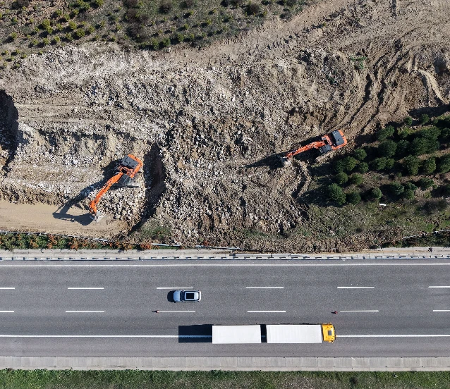 İstanbul-İzmir otoyolunda çalışmalar sürüyor!