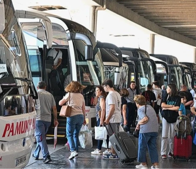 İstanbul’da bayram yoğunluğu başladı