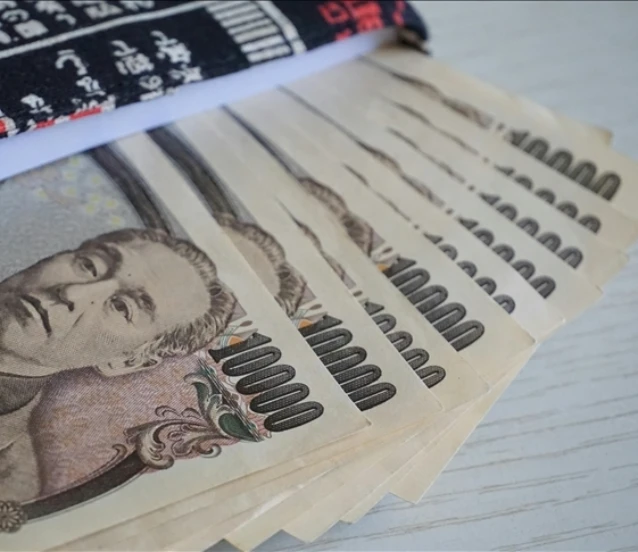Japon Yeni'nde hareketli hafta: Gözler faiz artırımı beklentilerinde