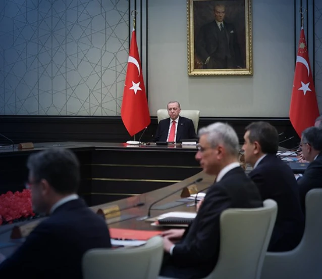 Kabine yoğun gündemle toplanıyor: 3 kritik başlık masada