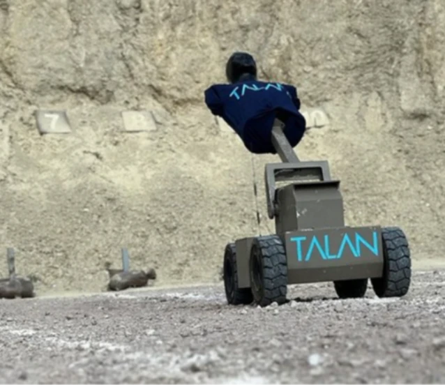 Keskin nişancıların robot hedefi 'akıllandı'