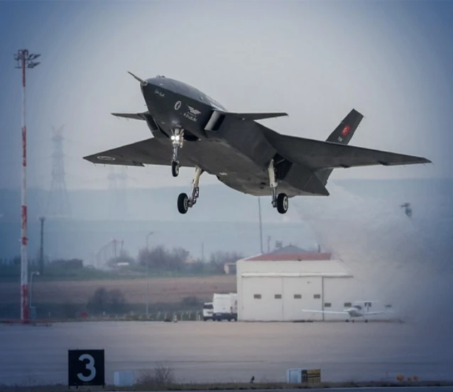 KIZILELMA radar tehditlerine karşı güçlendi: Elektronik harp yeteneği kazandı