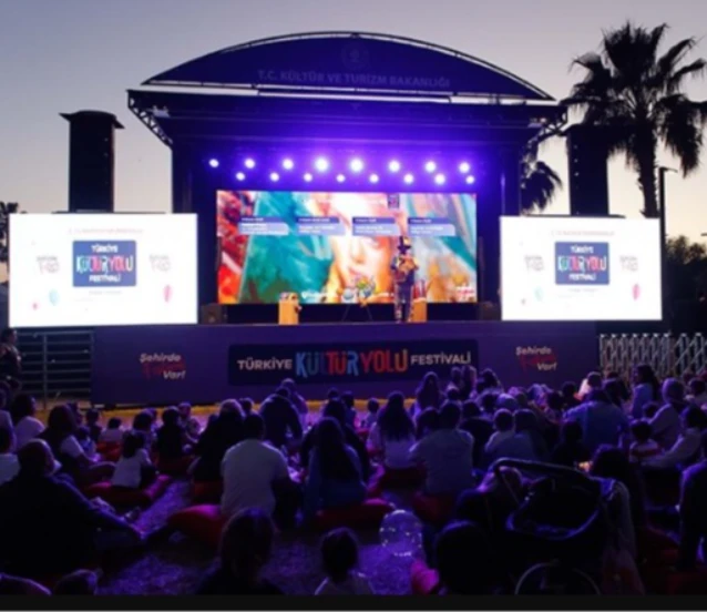 Kültür Yolu Festivali'nde sıradaki durak Van!