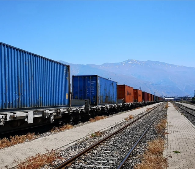 Liman bağlantılı kombine taşımacılık 7,8 milyon tona ulaştı