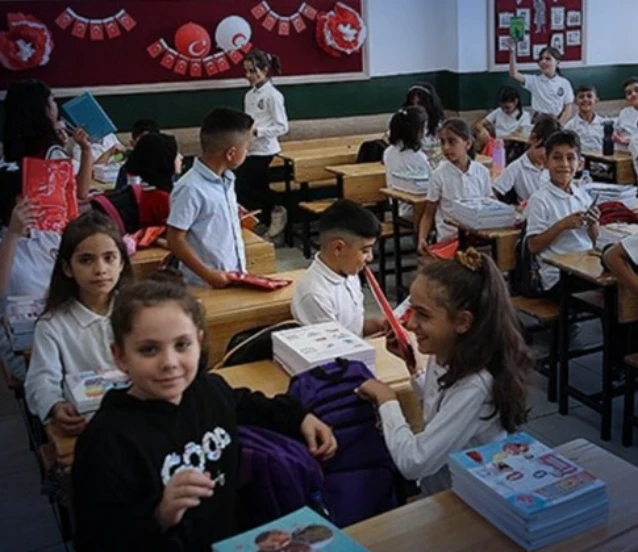 MEB 2026 TATİLLER TAKVİMİ| Okullar ne zaman tatil olacak?