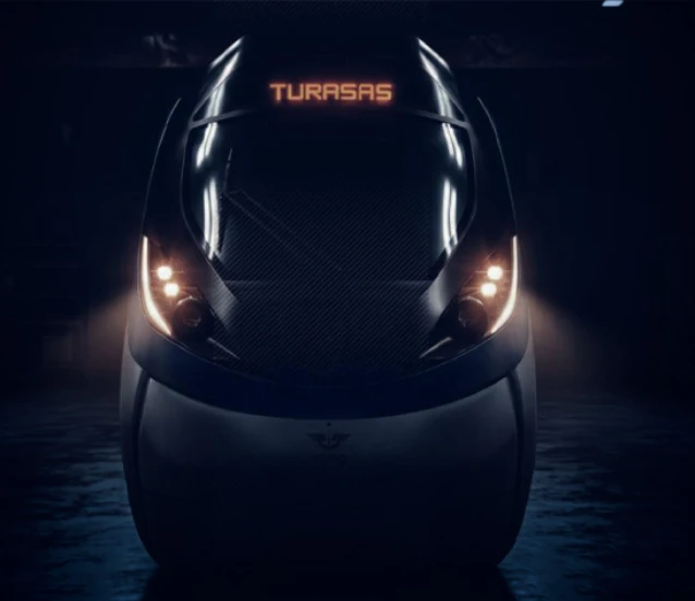 Milli elektrikli trenin üretimi tamamlandı: Raylara iniyor