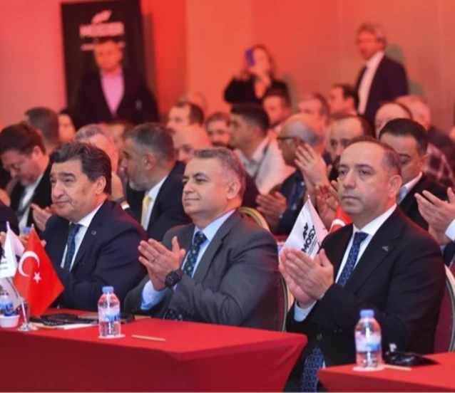 Mobilya sektörü MOSDER Business'ta buluştu! 'Kira desteği verilecek'