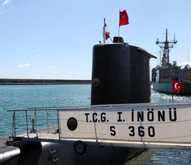 TCG 1. İnönü hünerlerini İtalya açıklarında sergileyecek