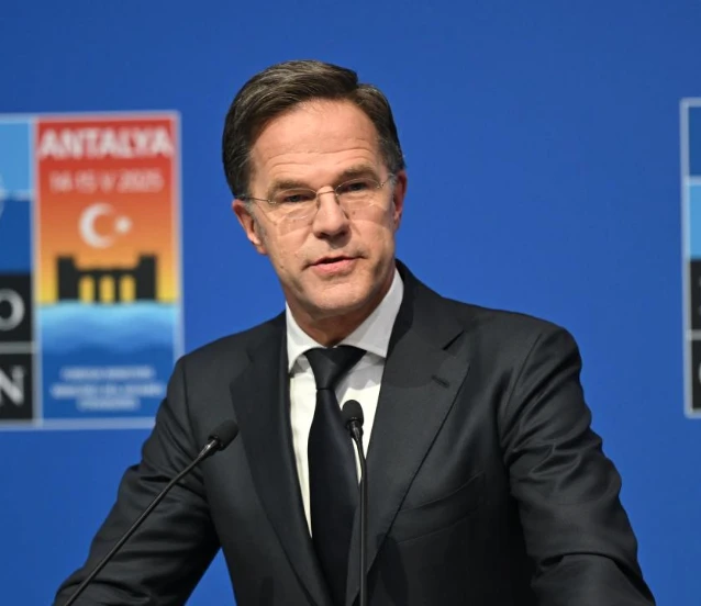 NATO'nun yeni gündemi Arktik Bölgesi'nin güvenliği