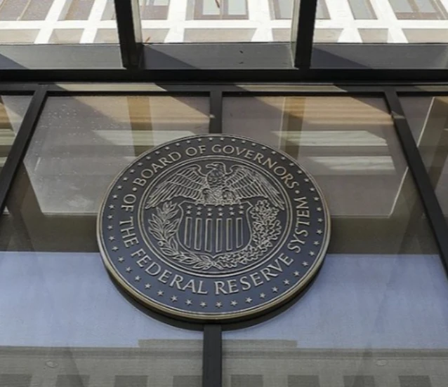 Piyasalarda kritik soru: Fed büyümeyi mi enflasyonu mu seçecek