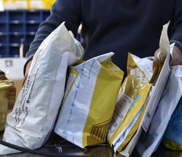 Posta sektörünün geliri 6 ayda 77 milyar lirayı aştı