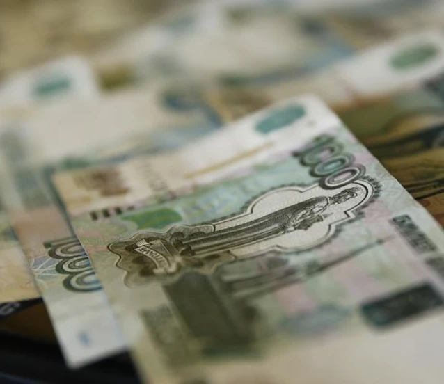 Rus hükümeti açıkladı: İhracatçıların döviz satma zorunluluğu iptal edildi