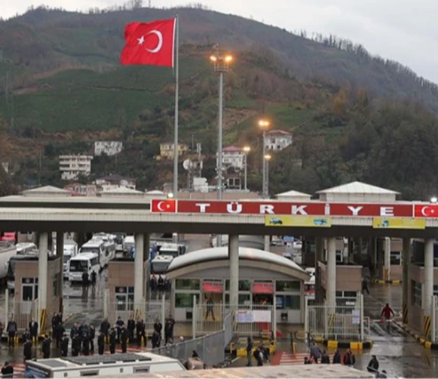 Sarp Sınır Kapısı'ndan 5 milyonu aşkın geçiş oldu