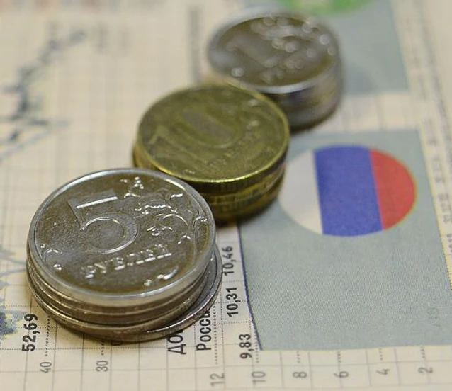 Rus ekonomisi üzerindeki baskı artıyor