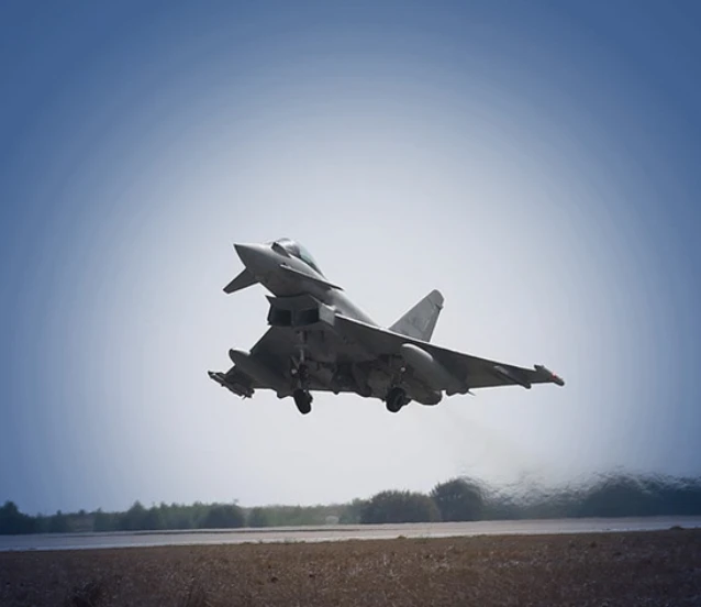 Savunma Bakanı Güler İngiltere'ye gidiyor: Eurofighter ziyareti