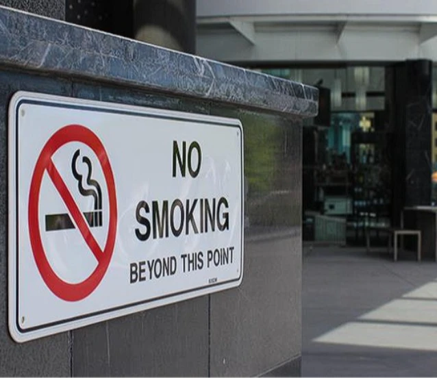 Sigara yasağı genişliyor: Parklar ve plajlar dumansız alan oluyor