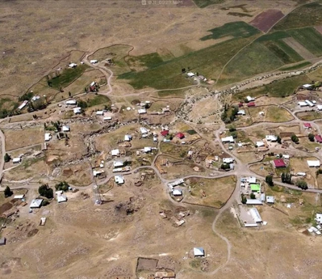 Tarihi Malazgirt Kenti Kazıları devam ediyor