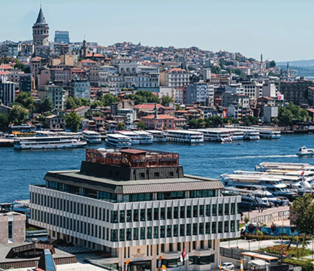 Tarihi şahsiyetler isimleriyle kampüslerde yaşıyor