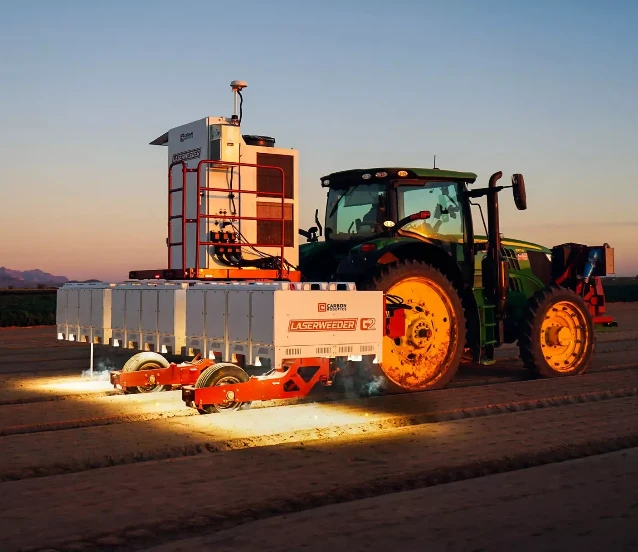 Tarımda yapay zeka: Yabani otları yok eden lazer makinesi