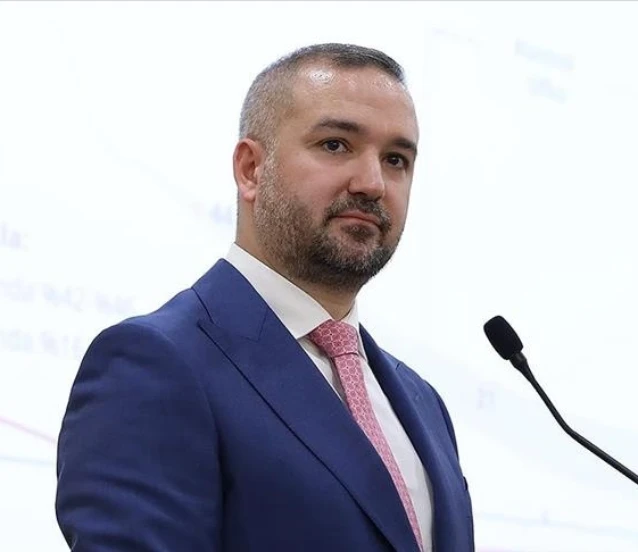 TCMB Başkanı Karahan'dan dezenflasyon ve sıkı duruş mesajı