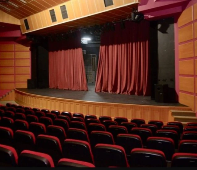 Tiyatro mevsimi geldi! Prömiyerlerin sayısı arttı