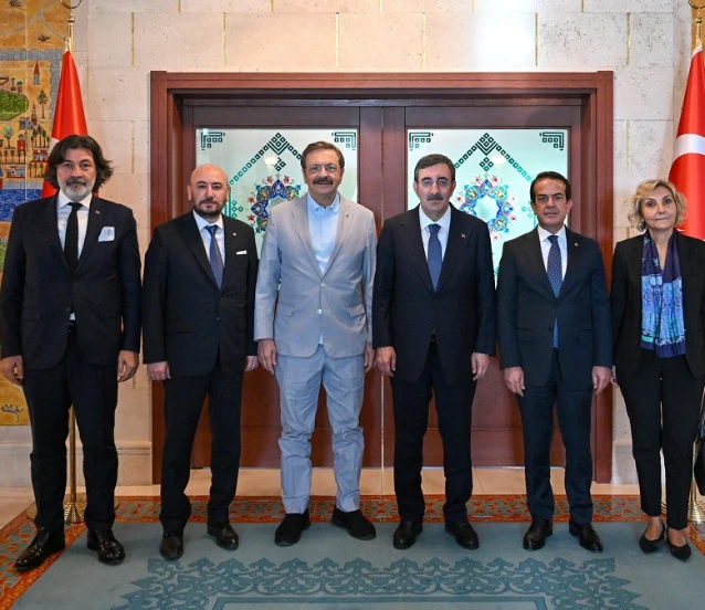 Hisarcıklıoğlu, Cumhurbaşkanı Yardımcısı Yılmaz ile bir araya geldi