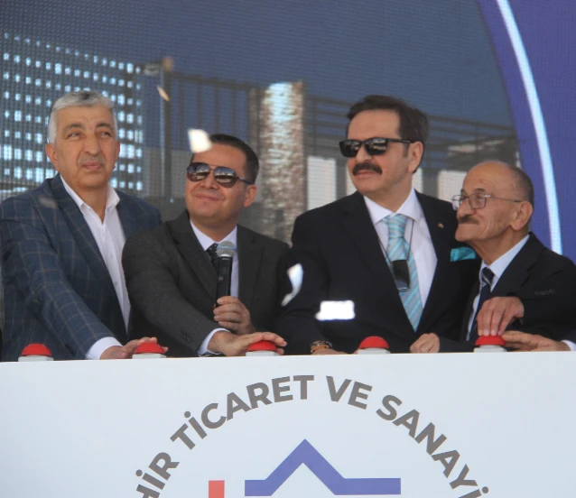 TOBB Başkanı Hisarcıklıoğlu, temel atma törenine katıldı