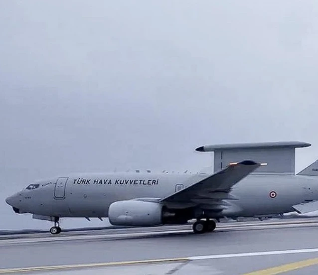 TSK’nın gözü görevde: Barış Kartalı’ndan bayram uçuşu