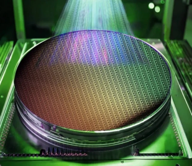 TSMC, Arizona’da ilk ABD üretimi çipleri tamamladı