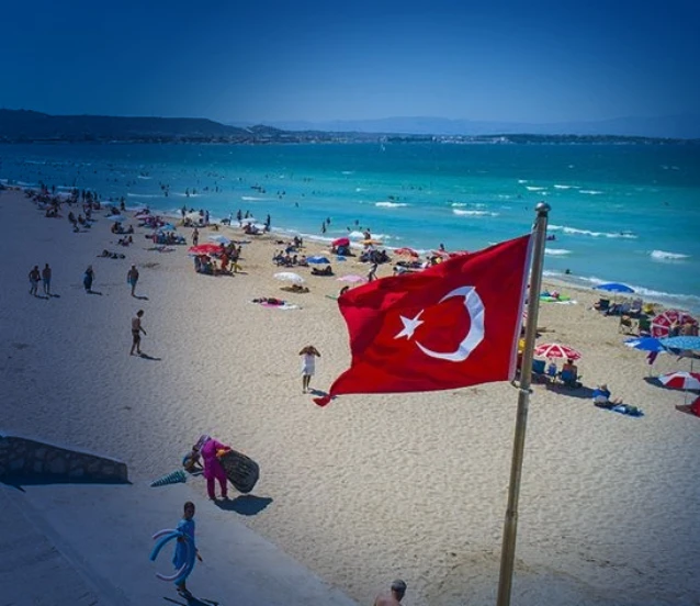 Turizm geliri üçüncü çeyrekte yüzde 3,9 arttı: 24 milyar doları aştı