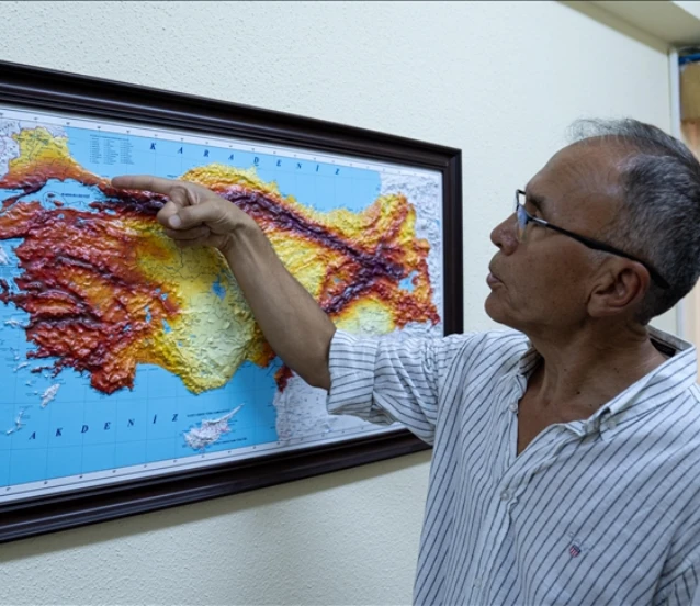 Türkiye, 17 Ağustos depreminden bu yana 448 bin kere sallandı