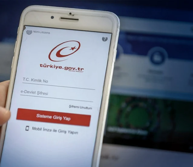 Türkiye'nin başarı hikayesi e-Devlet ihraç edilecek